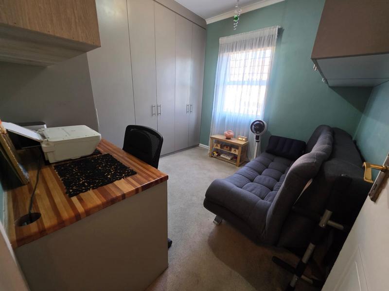 To Let 2 Bedroom Property for Rent in Sunninghill Gauteng