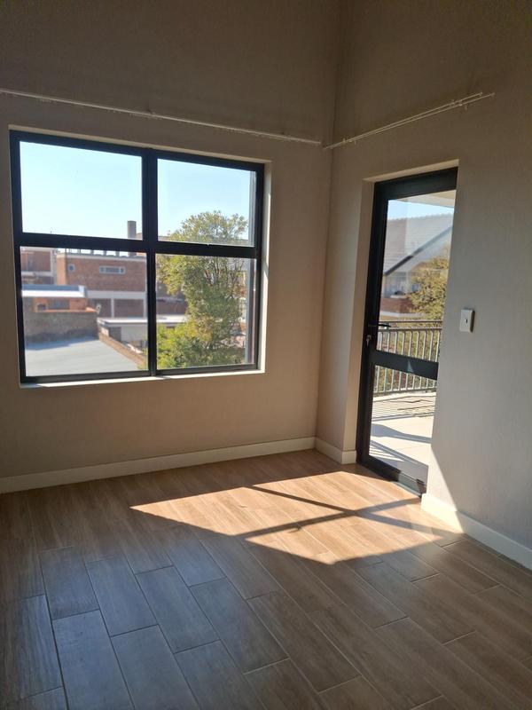To Let 2 Bedroom Property for Rent in Linden Gauteng