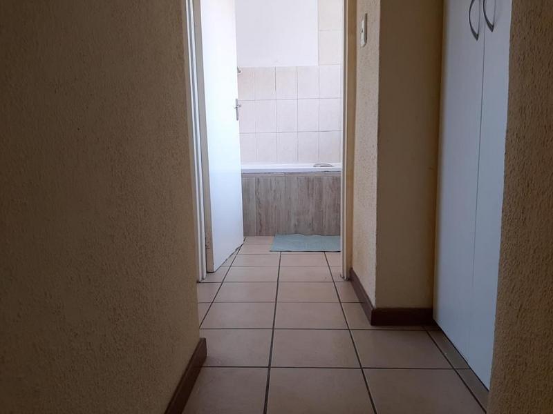 To Let 2 Bedroom Property for Rent in Edleen Gauteng