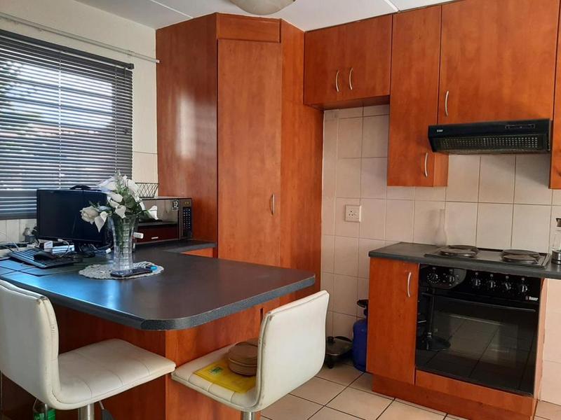 To Let 2 Bedroom Property for Rent in Edleen Gauteng