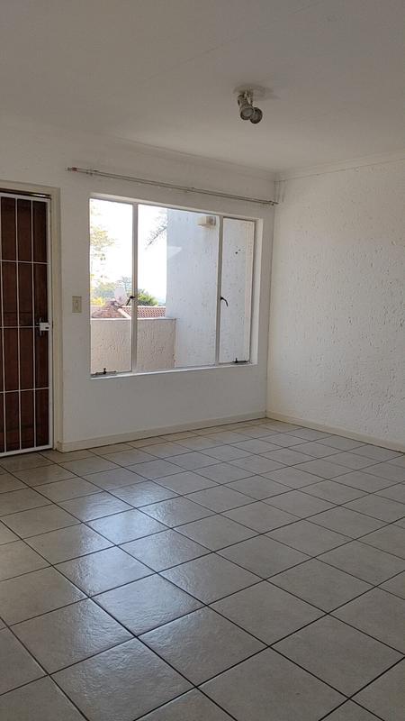 2 Bedroom Property for Sale in Glen Marais Gauteng