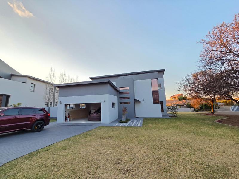 To Let 3 Bedroom Property for Rent in Stone Ridge Gauteng