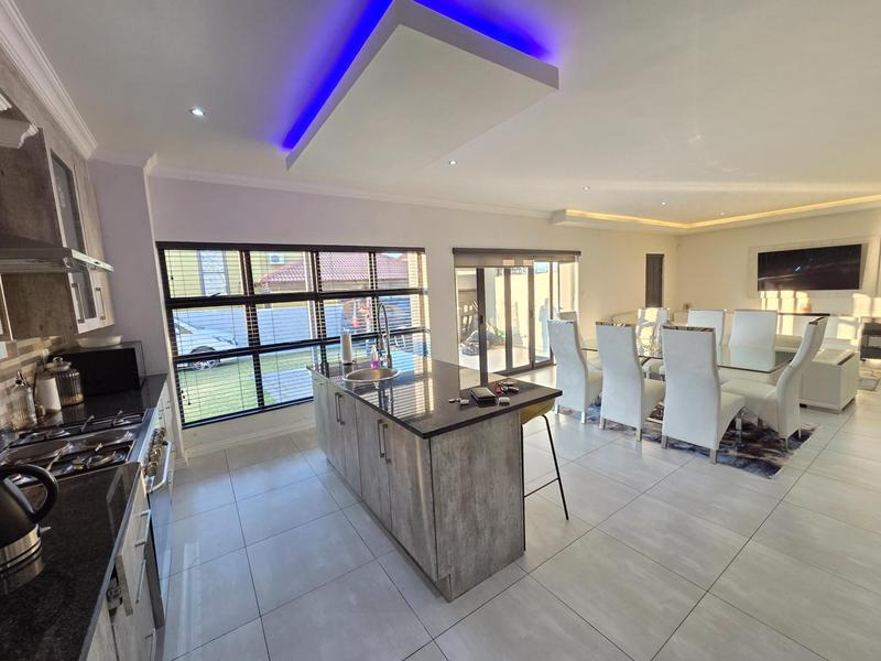To Let 3 Bedroom Property for Rent in Stone Ridge Gauteng