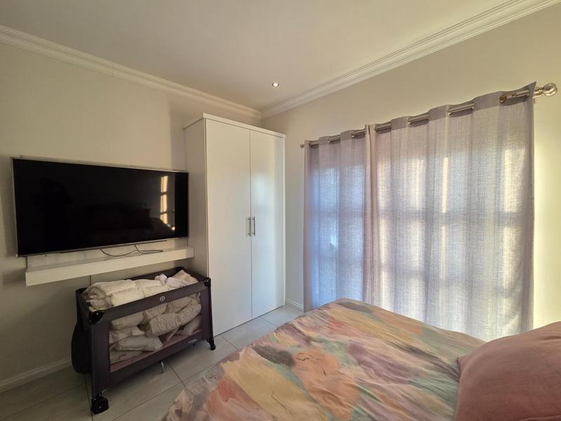 To Let 3 Bedroom Property for Rent in Stone Ridge Gauteng