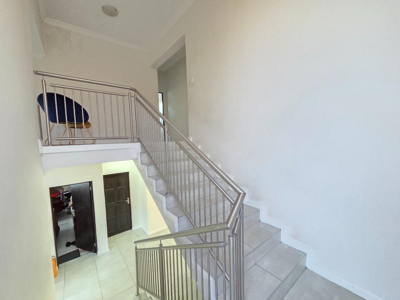 3 Bedroom Property for Sale in Stone Ridge Gauteng