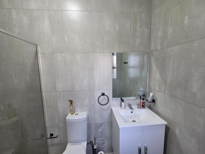3 Bedroom Property for Sale in Stone Ridge Gauteng