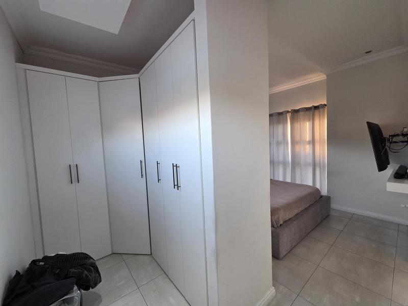 3 Bedroom Property for Sale in Stone Ridge Gauteng