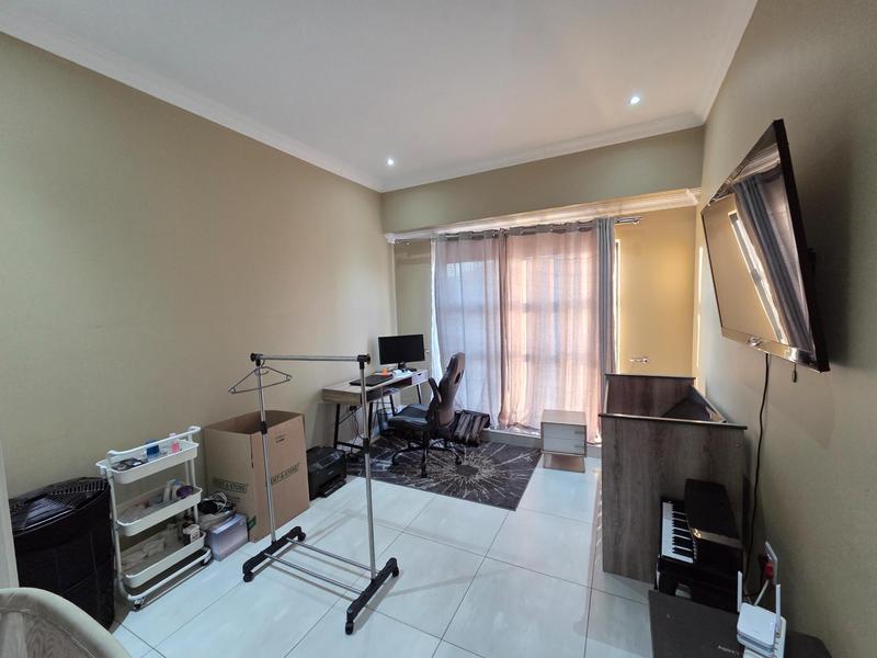 3 Bedroom Property for Sale in Stone Ridge Gauteng