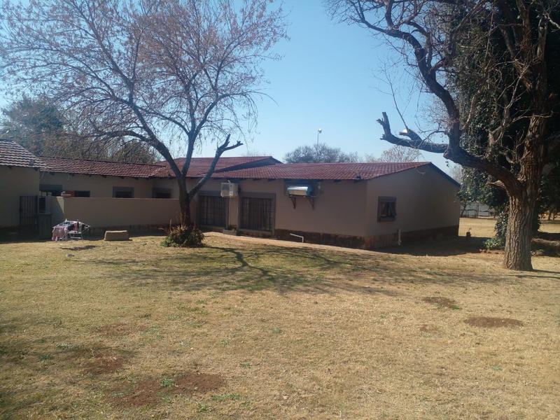 3 Bedroom Property for Sale in Monavoni Gauteng