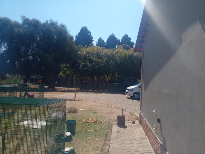 3 Bedroom Property for Sale in Monavoni Gauteng