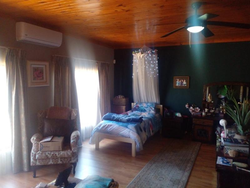 3 Bedroom Property for Sale in Monavoni Gauteng