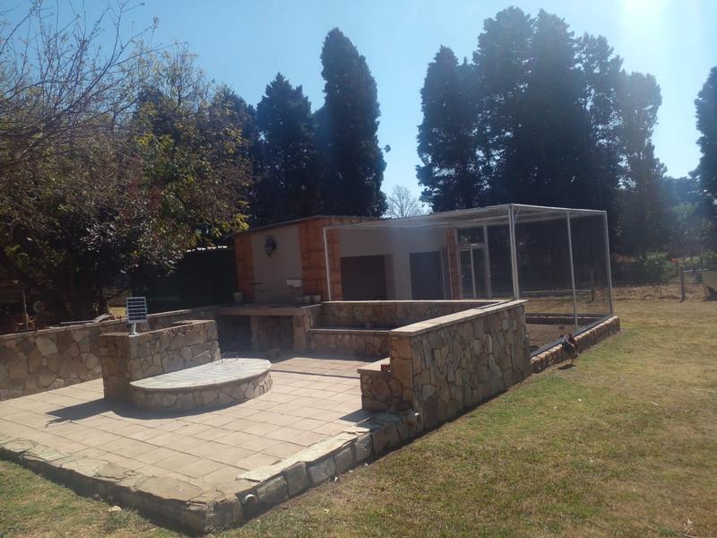 3 Bedroom Property for Sale in Monavoni Gauteng