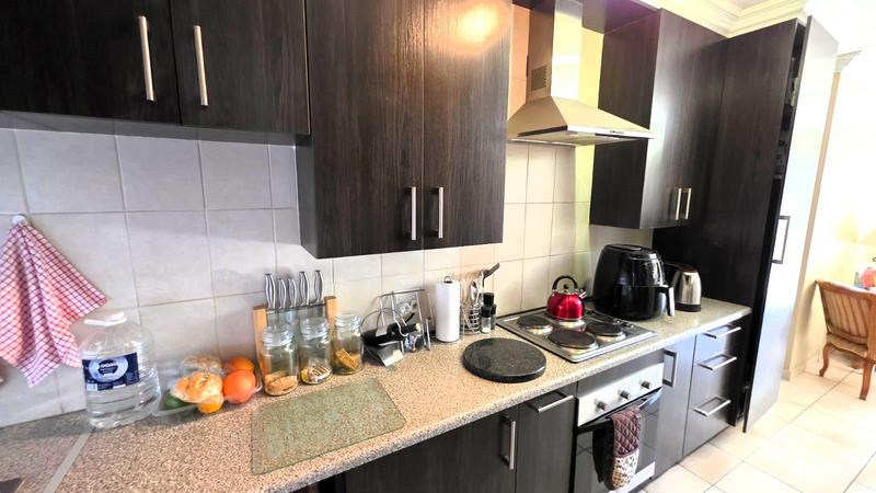 2 Bedroom Property for Sale in Doornpoort Gauteng