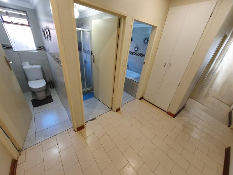 4 Bedroom Property for Sale in Florauna Gauteng