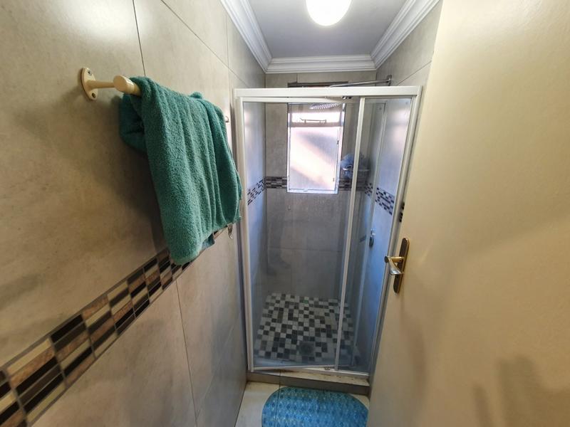 4 Bedroom Property for Sale in Florauna Gauteng