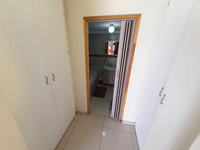 4 Bedroom Property for Sale in Florauna Gauteng