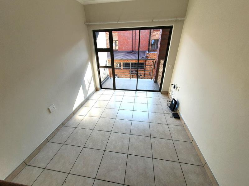 1 Bedroom Property for Sale in Montana Tuine Gauteng
