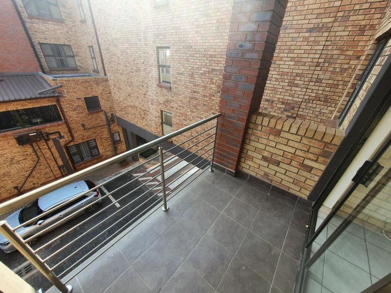 1 Bedroom Property for Sale in Montana Tuine Gauteng