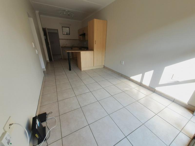 1 Bedroom Property for Sale in Montana Tuine Gauteng