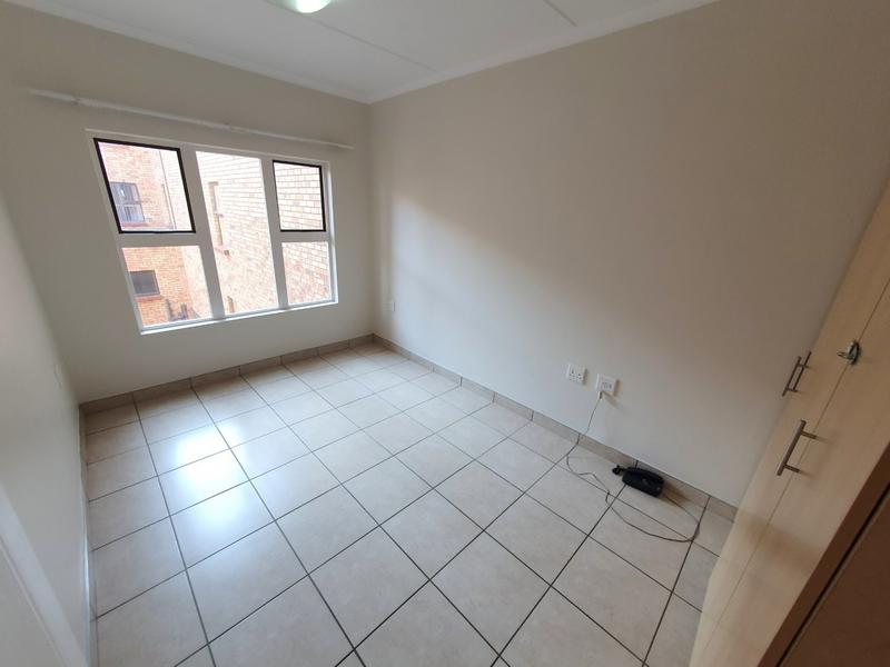 1 Bedroom Property for Sale in Montana Tuine Gauteng