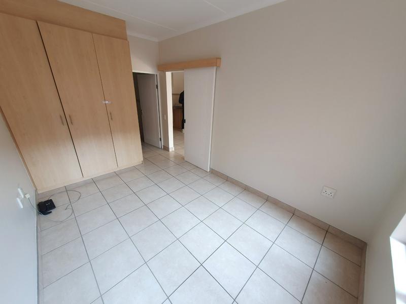 1 Bedroom Property for Sale in Montana Tuine Gauteng