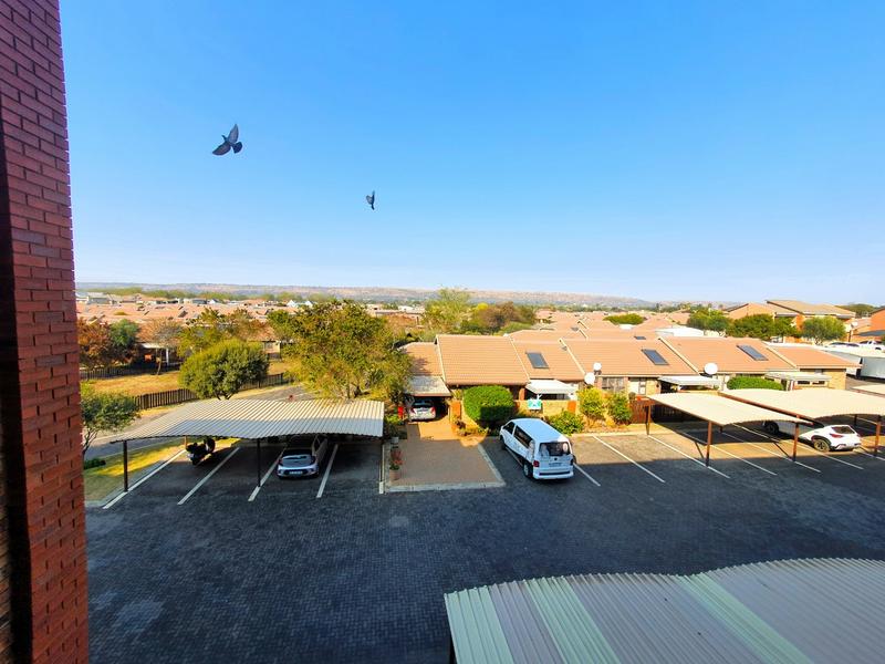 1 Bedroom Property for Sale in Montana Tuine Gauteng