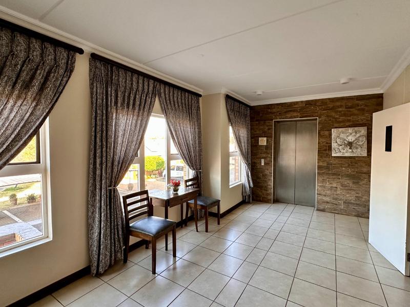 1 Bedroom Property for Sale in Montana Tuine Gauteng