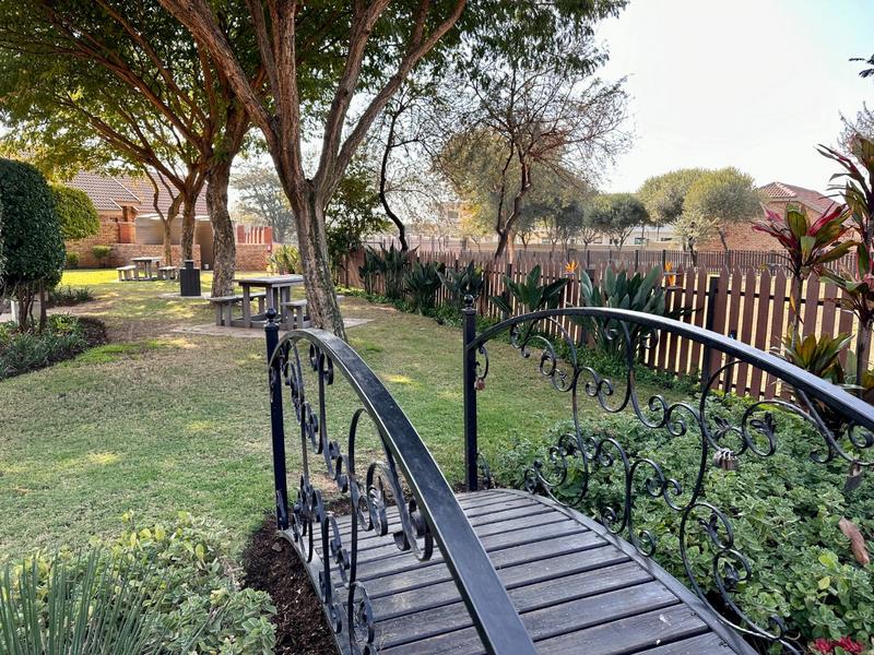 1 Bedroom Property for Sale in Montana Tuine Gauteng