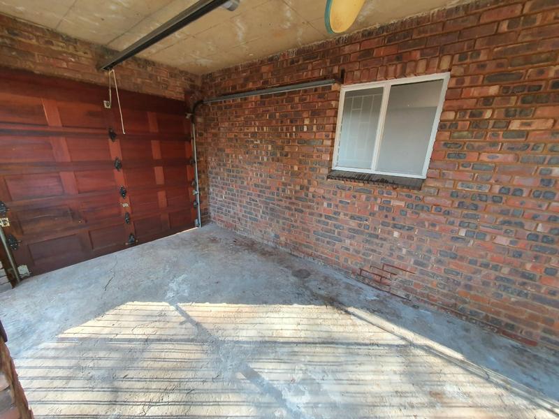 4 Bedroom Property for Sale in Theresa Park Gauteng