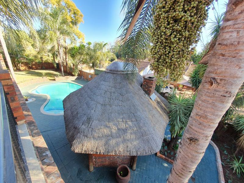 4 Bedroom Property for Sale in Theresa Park Gauteng