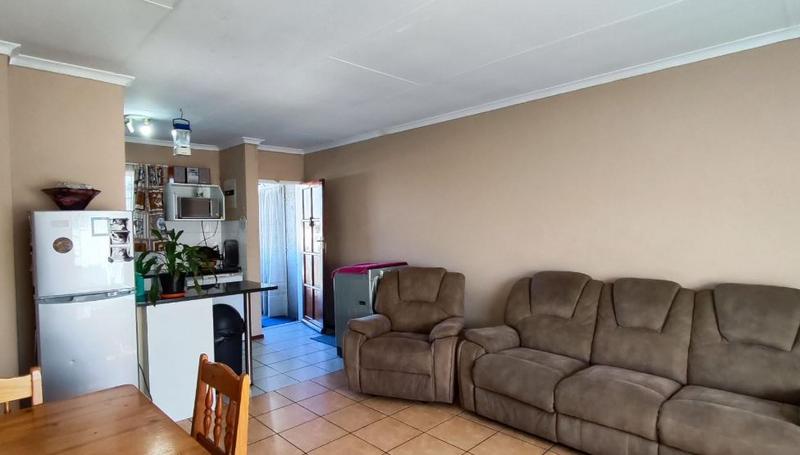 1 Bedroom Property for Sale in Ravenswood Gauteng