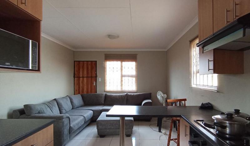 2 Bedroom Property for Sale in Windmill Park Gauteng