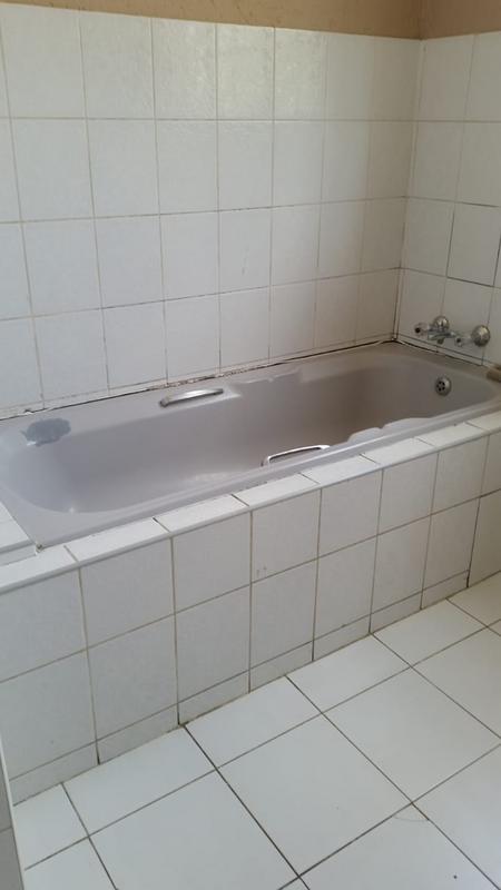 To Let 4 Bedroom Property for Rent in Bramley Gauteng