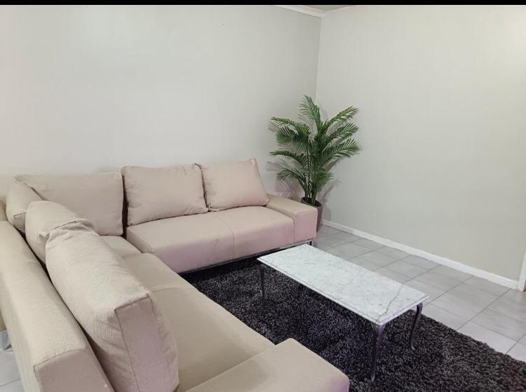 To Let 1 Bedroom Property for Rent in Cyrildene Gauteng