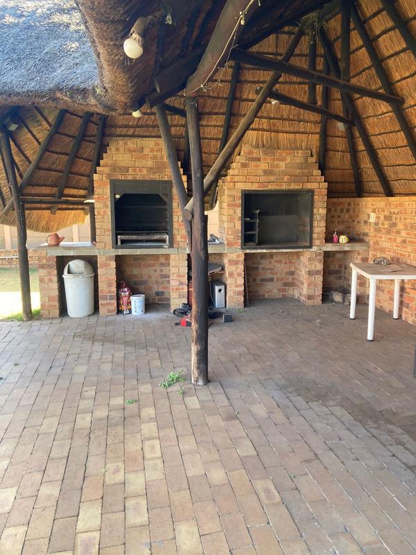 4 Bedroom Property for Sale in Primrose East Gauteng