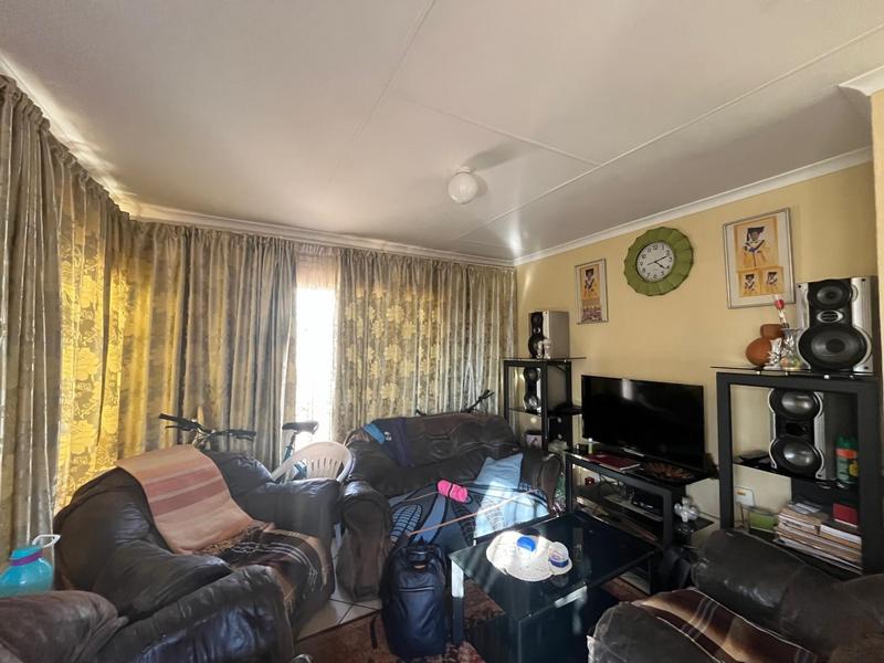 3 Bedroom Property for Sale in Dawn Park Gauteng