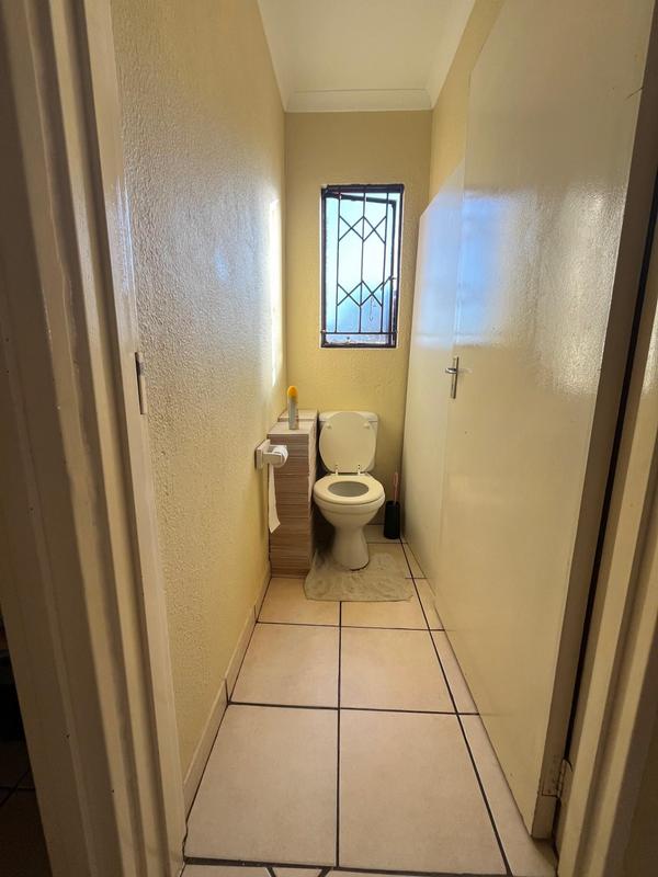 3 Bedroom Property for Sale in Dawn Park Gauteng
