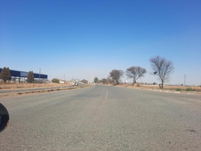 0 Bedroom Property for Sale in Roods Gardens Gauteng