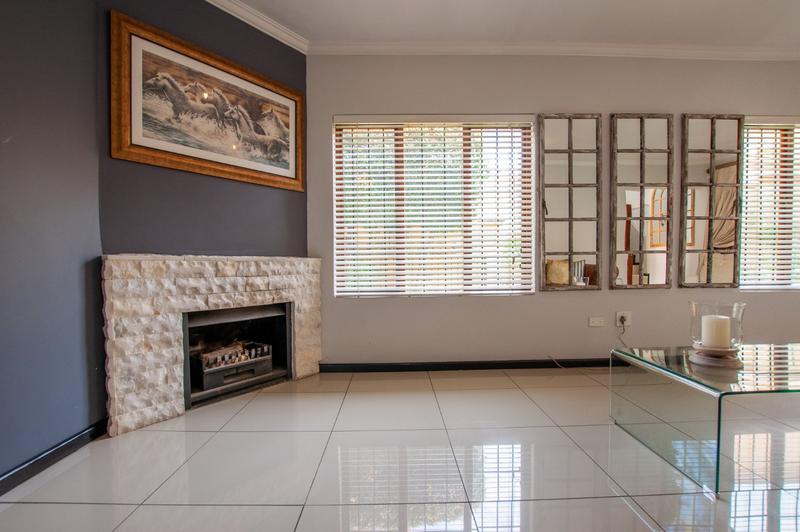 To Let 4 Bedroom Property for Rent in Craigavon Gauteng