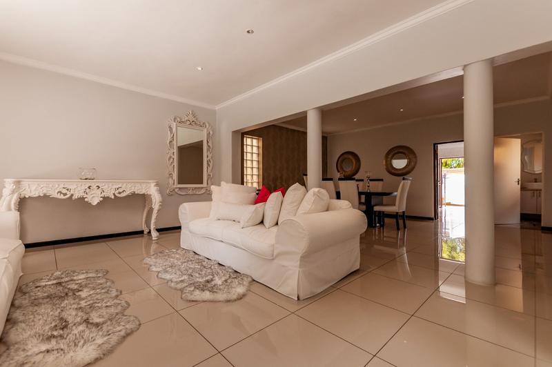 To Let 4 Bedroom Property for Rent in Craigavon Gauteng