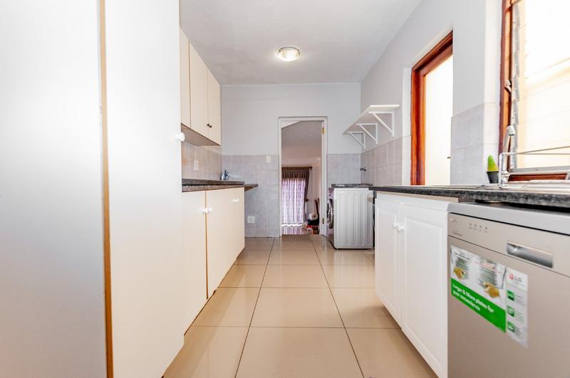 To Let 4 Bedroom Property for Rent in Craigavon Gauteng
