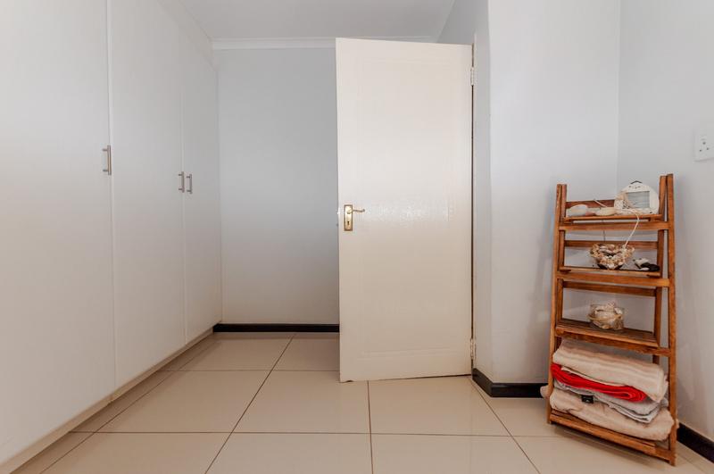 To Let 4 Bedroom Property for Rent in Craigavon Gauteng