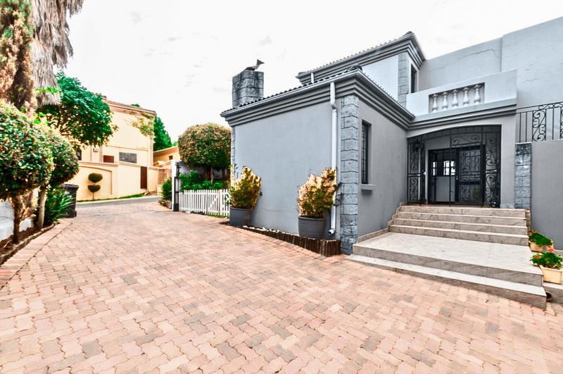 To Let 4 Bedroom Property for Rent in Craigavon Gauteng