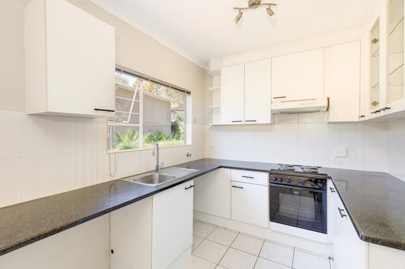To Let 3 Bedroom Property for Rent in Douglasdale Gauteng