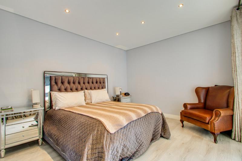To Let 2 Bedroom Property for Rent in Morningside Gauteng