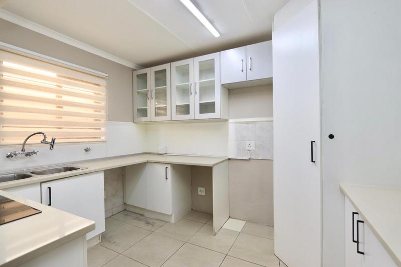 To Let 3 Bedroom Property for Rent in Rivonia Gauteng