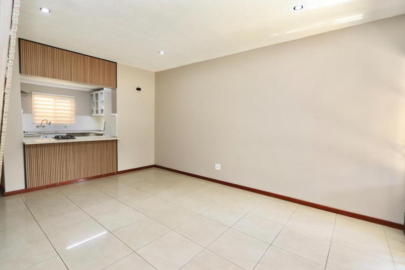 To Let 3 Bedroom Property for Rent in Rivonia Gauteng