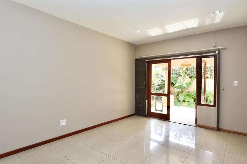 To Let 3 Bedroom Property for Rent in Rivonia Gauteng