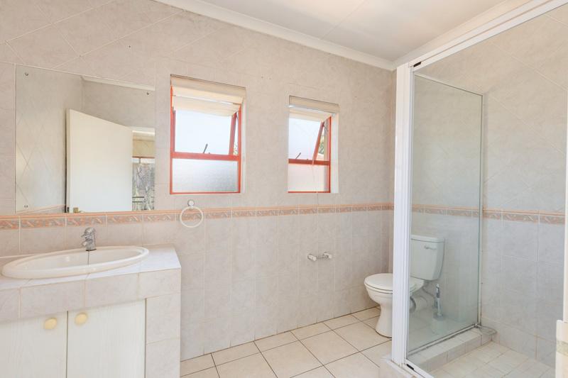 3 Bedroom Property for Sale in Sunninghill Gauteng