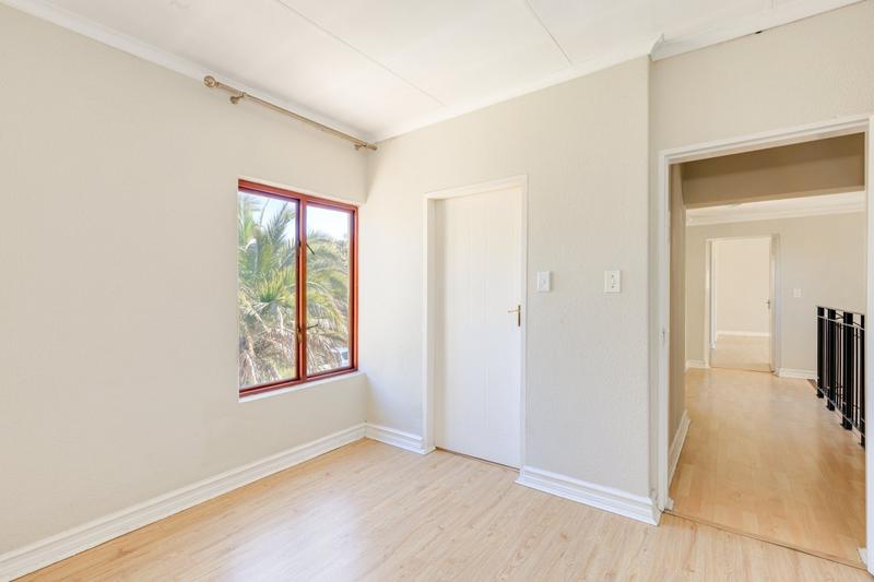 3 Bedroom Property for Sale in Sunninghill Gauteng